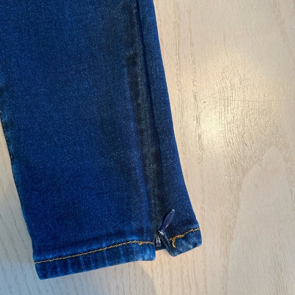 Armani Exchange Jeans - Picture 8 of 10